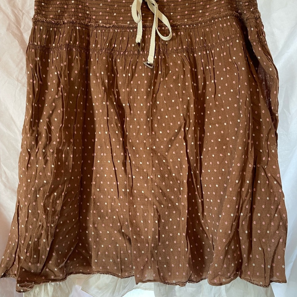 American Eagle brown with off-white/pink polka dots. Size 8.